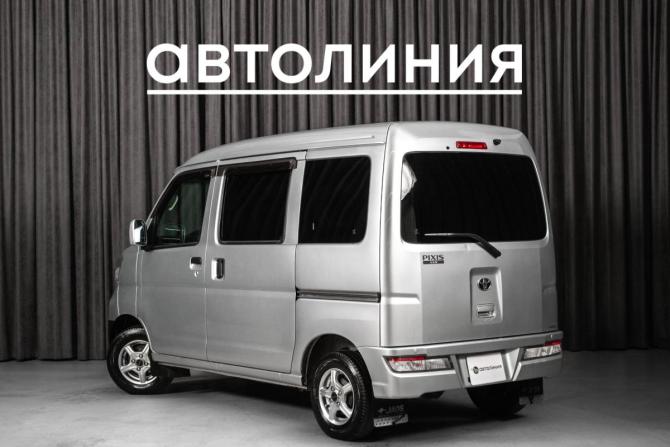 Toyota Pixis Van I Рестайлинг с пробегом 2021 года, цена 1 070 000 рублей, 74000 км, минивэн, Автокод Объявления