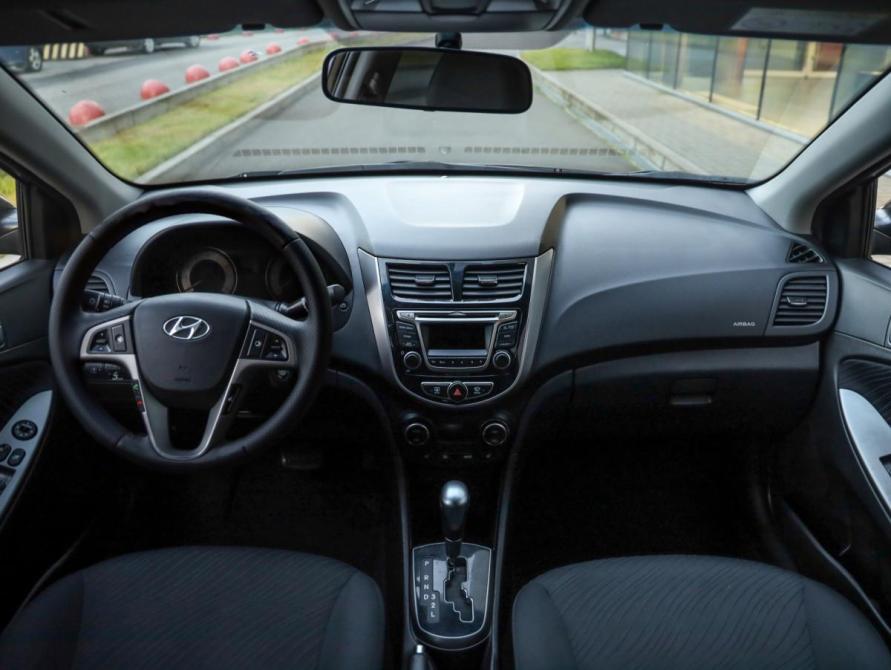 Hyundai Solaris I Рестайлинг Санкт-Петербург  - изображение 11