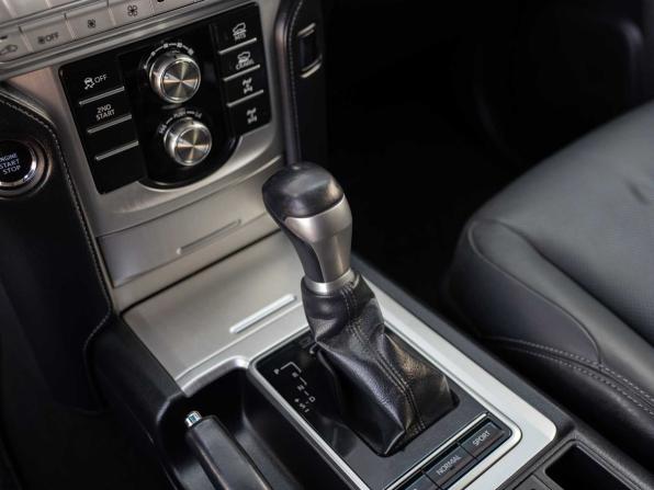 Toyota Land Cruiser Prado 150 Series Рестайлинг 2 с пробегом 2019 года, цена 5 500 000 рублей, 154964 км, внедорожник, Автокод Объявления