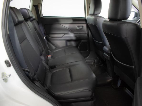 Mitsubishi Outlander III Рестайлинг 2 с пробегом 2015 года, цена 1 730 000 рублей, 125000 км, внедорожник, Автокод Объявления