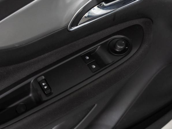 Opel Mokka I с пробегом 2014 года, цена 940 000 рублей, 146804 км, внедорожник, Автокод Объявления