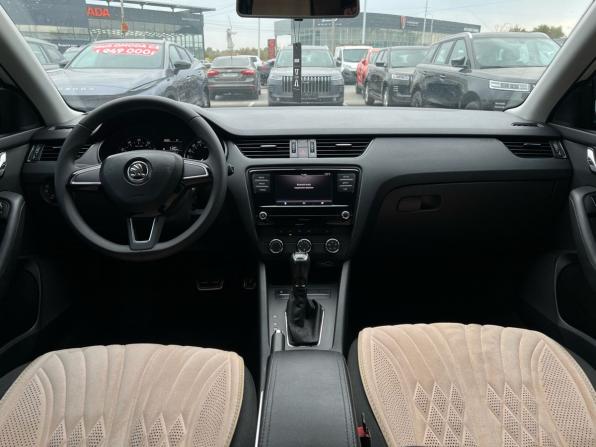 Skoda Octavia III (A7) Рестайлинг с пробегом 2018 года, цена 1 311 000 рублей, 141569 км, лифтбек, Автокод Объявления