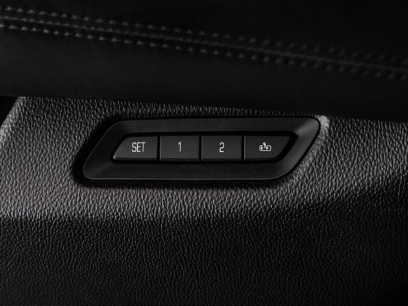 Cadillac Escalade IV с пробегом 2016 года, цена 3 499 000 рублей, 149993 км, внедорожник, Автокод Объявления