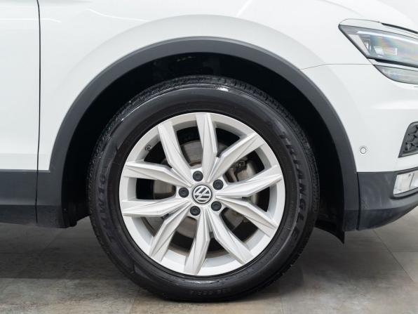 Volkswagen Tiguan II с пробегом 2016 года, цена 1 930 000 рублей, 103660 км, внедорожник, Автокод Объявления