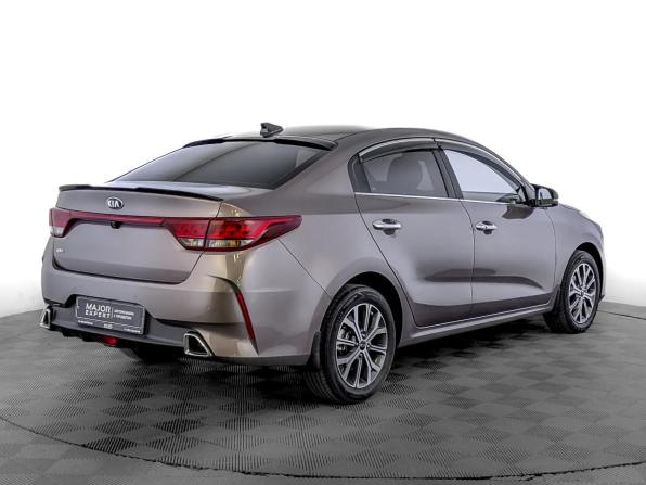 Kia Rio IV Рестайлинг с пробегом 2021 года, цена 1 665 000 рублей, 70404 км, седан, Автокод Объявления