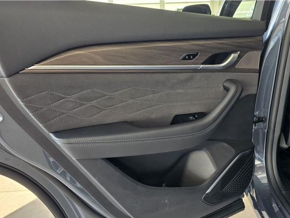 Новый Geely Monjaro I 2026 года, цена 4 558 590 рублей, внедорожник, Автокод Объявления