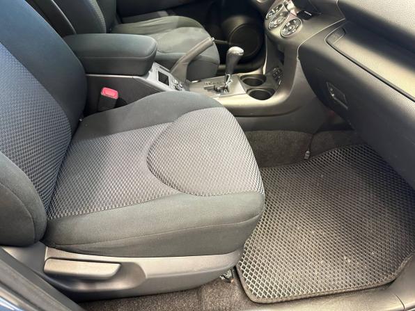 Toyota RAV4 III (XA30) Рестайлинг с пробегом 2010 года, цена 1 325 000 рублей, 263537 км, внедорожник, Автокод Объявления