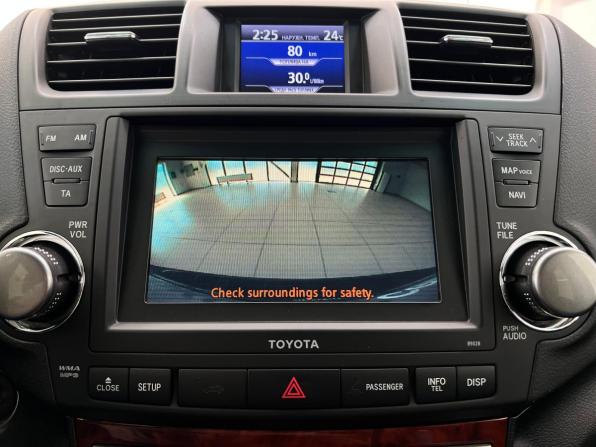 Toyota Highlander II (XU40) Рестайлинг с пробегом 2010 года, цена 2 190 000 рублей, 102444 км, внедорожник, Автокод Объявления