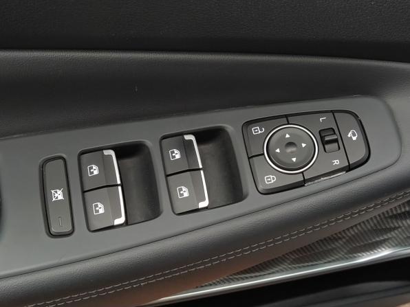 Hyundai Santa Fe IV с пробегом 2020 года, цена 2 899 000 рублей, 120000 км, внедорожник, Автокод Объявления