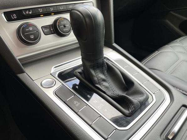 Volkswagen Passat B8 с пробегом 2016 года, цена 1 698 000 рублей, 150611 км, седан, Автокод Объявления
