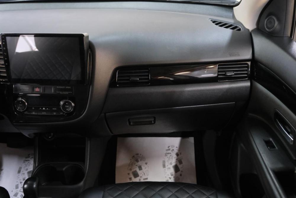 Mitsubishi Outlander III Омск  - изображение 17
