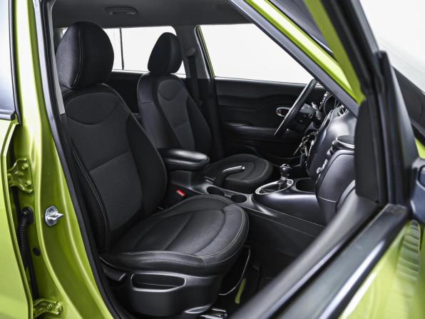 Kia Soul II Рестайлинг с пробегом 2017 года, цена 1 280 000 рублей, 147498 км, хэтчбек, Автокод Объявления