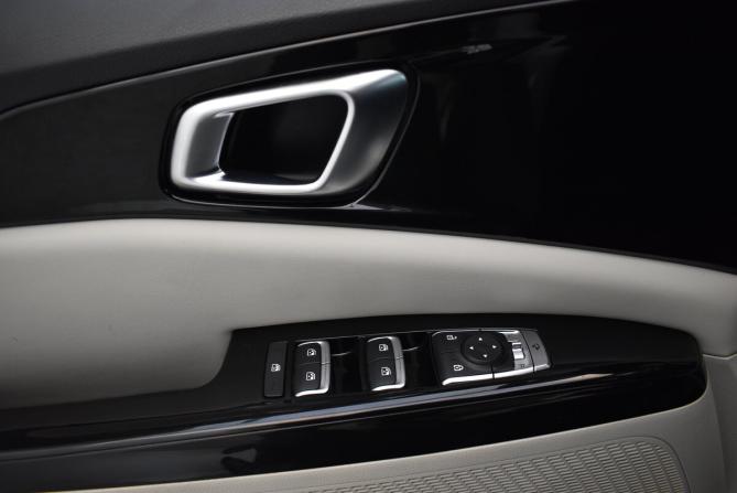 Kia Carnival IV с пробегом 2022 года, цена 4 450 000 рублей, 58317 км, минивэн, Автокод Объявления