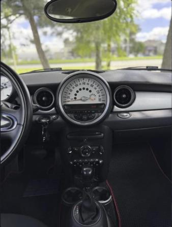Mini Hatch II (R56) Рестайлинг с пробегом 2012 года, цена 990 000 рублей, 136500 км, хэтчбек, Автокод Объявления