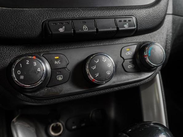 Kia Ceed II с пробегом 2014 года, цена 1 349 000 рублей, 89462 км, универсал, Автокод Объявления