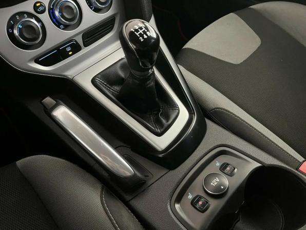 Ford Focus III с пробегом 2011 года, цена 575 000 рублей, 288884 км, седан, Автокод Объявления