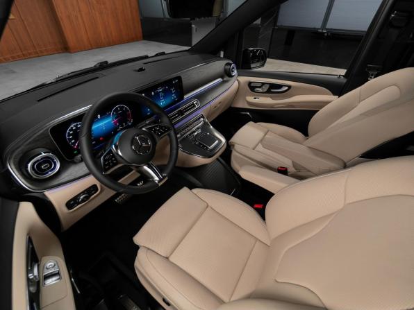 Mercedes-Benz V-Класс III (W447) Рестайлинг 2 с пробегом 2026 года, цена 14 600 000 рублей, 16 км, минивэн, Автокод Объявления