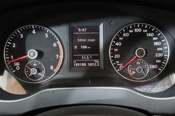 Volkswagen Jetta VI Рестайлинг с пробегом 2014 года, цена 819 000 рублей, 187000 км, седан, Автокод Объявления