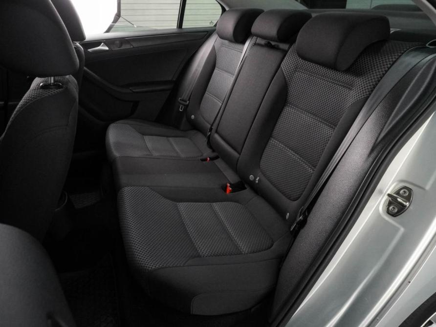 Volkswagen Jetta VI Рестайлинг Воронеж  - изображение 9
