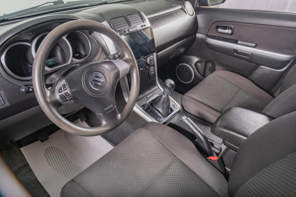 Suzuki Grand Vitara II Рестайлинг Томск  - изображение 8