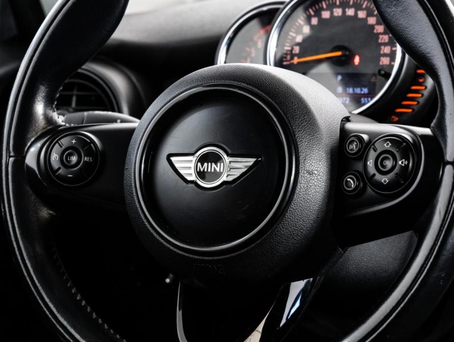 Mini Hatch III (F55/F56) Санкт-Петербург  - изображение 12