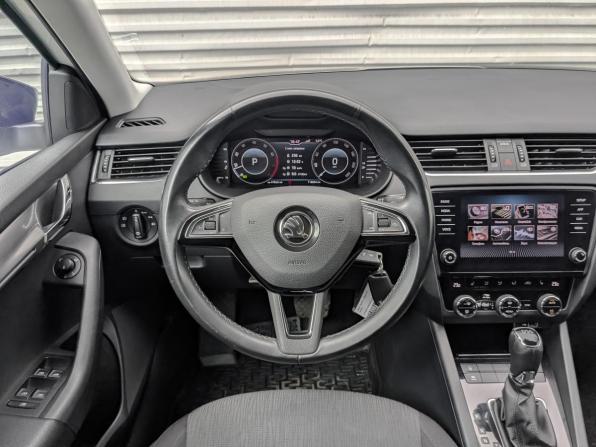 Skoda Octavia III (A7) Рестайлинг с пробегом 2019 года, цена 1 995 000 рублей, 118804 км, лифтбек, Автокод Объявления