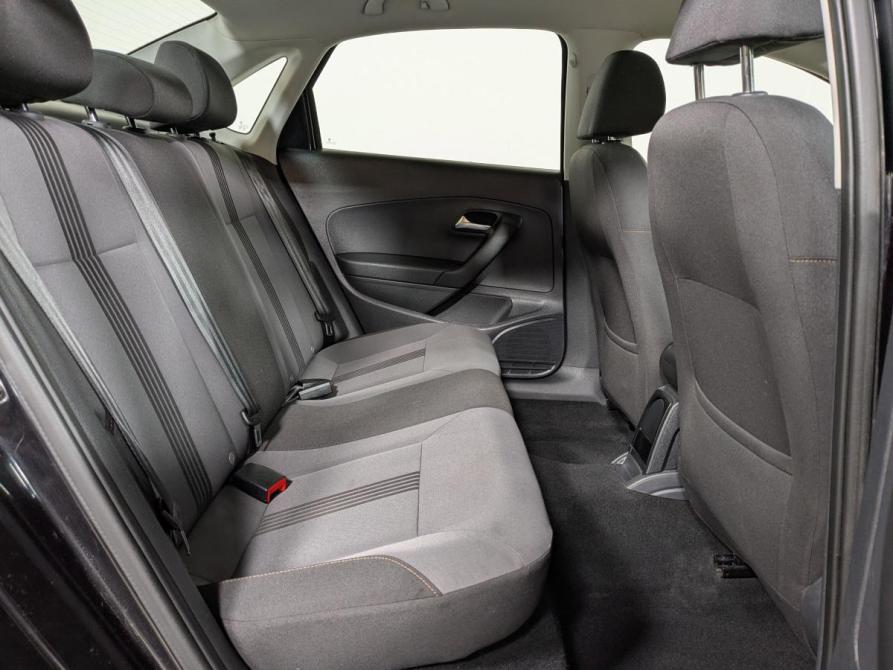 Volkswagen Polo V Рестайлинг Екатеринбург  - изображение 13