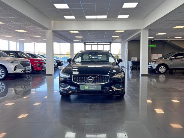 Volvo V60 II с пробегом 2018 года, цена 2 240 000 рублей, 273438 км, универсал, Автокод Объявления
