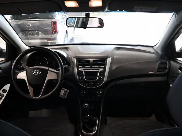 Hyundai Solaris I Рестайлинг с пробегом 2016 года, цена 978 000 рублей, 46240 км, седан, Автокод Объявления
