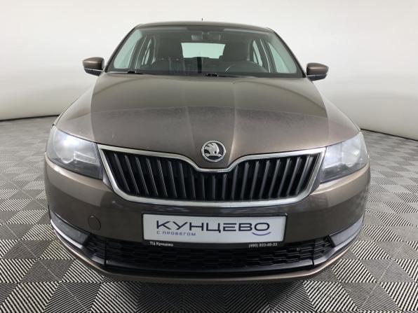 Skoda Rapid I с пробегом 2017 года, цена 870 000 рублей, 245029 км, лифтбек, Автокод Объявления