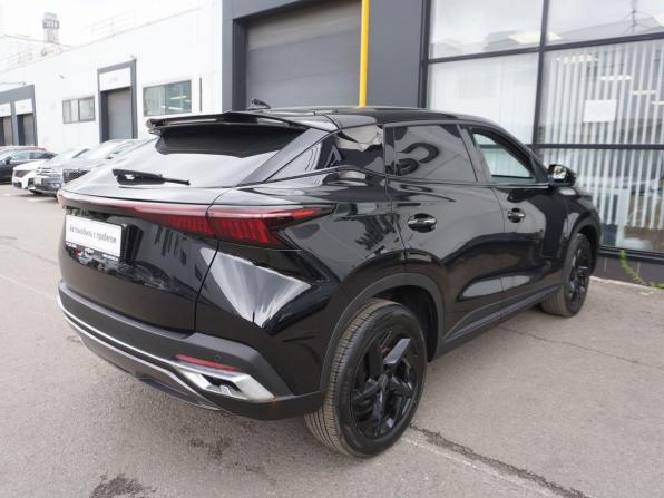 Omoda C5 I с пробегом 2022 года, цена 1 633 000 рублей, 54160 км, внедорожник, Автокод Объявления