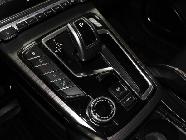 Geely Atlas Pro с пробегом 2023 года, цена 1 889 000 рублей, 53438 км, внедорожник, Автокод Объявления