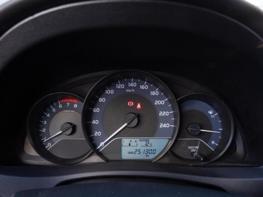 Toyota Corolla XI (E160 E170 E180) Рестайлинг 1 Волгоград  - изображение 12