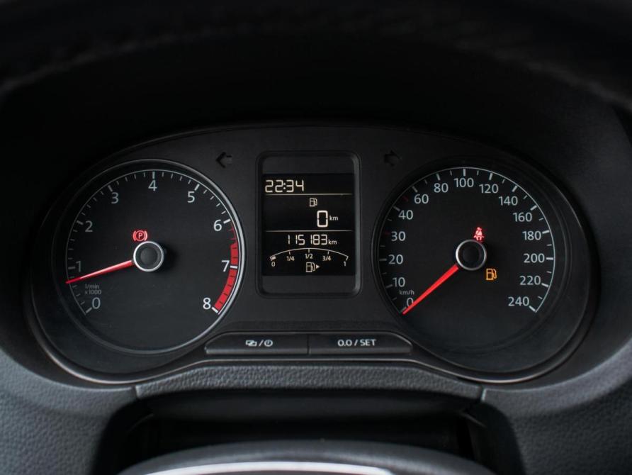 Volkswagen Polo V Рестайлинг Краснодар  - изображение 14