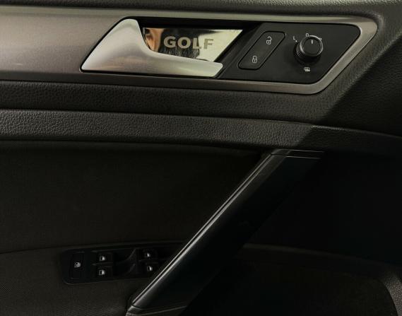 Volkswagen Golf VII с пробегом 2014 года, цена 1 290 000 рублей, 180482 км, хэтчбек, Автокод Объявления