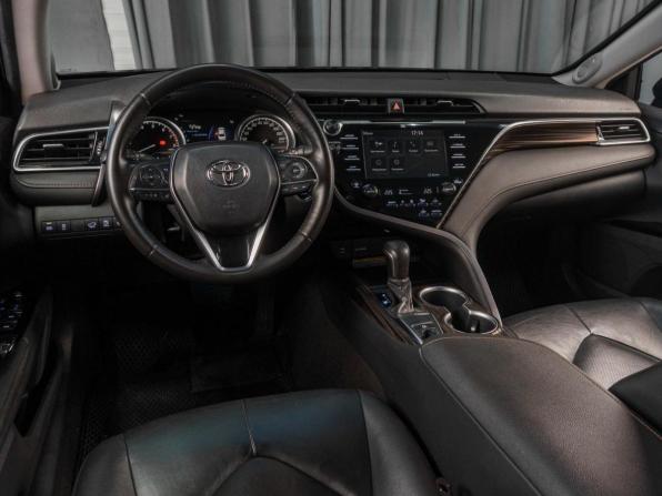 Toyota Camry VIII (XV70) с пробегом 2019 года, цена 2 699 000 рублей, 171714 км, седан, Автокод Объявления