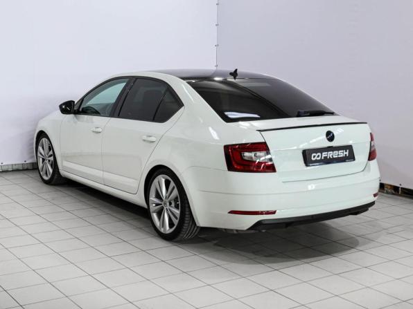 Skoda Octavia III (A7) Рестайлинг с пробегом 2017 года, цена 1 999 000 рублей, 182670 км, лифтбек, Автокод Объявления