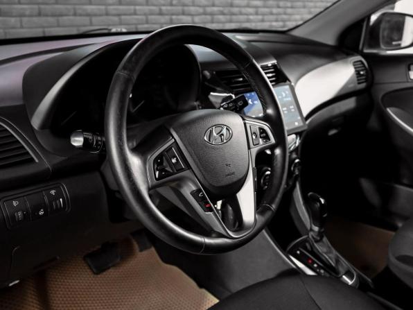 Hyundai Solaris I Рестайлинг с пробегом 2014 года, цена 1 250 000 рублей, 81845 км, хэтчбек, Автокод Объявления