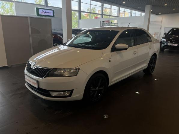 Skoda Rapid I с пробегом 2016 года, цена 1 079 000 рублей, 160367 км, лифтбек, Автокод Объявления