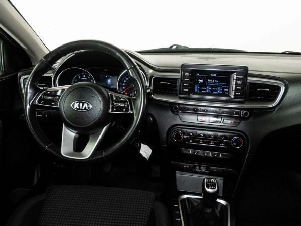 Kia Ceed III с пробегом 2019 года, цена 1 650 000 рублей, 68400 км, хэтчбек, Автокод Объявления