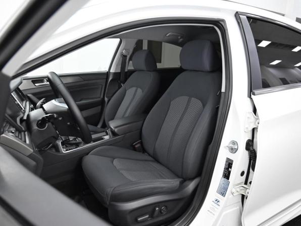 Hyundai Sonata VII (LF) Рестайлинг с пробегом 2018 года, цена 1 249 000 рублей, 99000 км, седан, Автокод Объявления