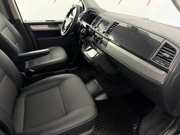 Volkswagen Multivan T6 с пробегом 2016 года, цена 3 299 000 рублей, 175174 км, минивэн, Автокод Объявления