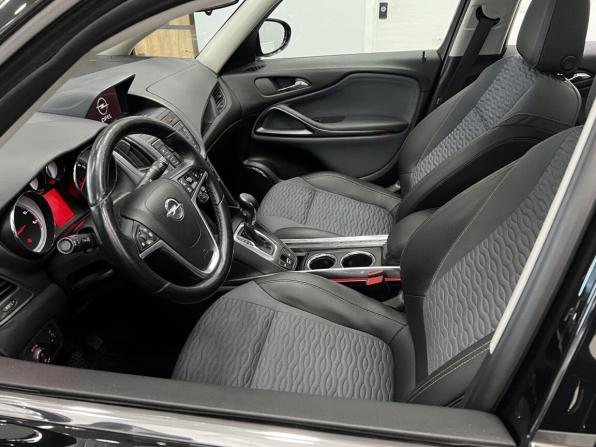 Opel Zafira C с пробегом 2013 года, цена 999 000 рублей, 152307 км, компактвэн, Автокод Объявления