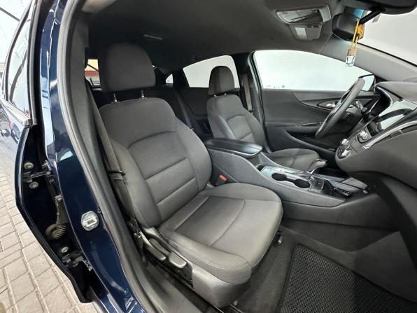 Chevrolet Malibu IX Рестайлинг с пробегом 2019 года, цена 1 520 000 рублей, 146000 км, седан, Автокод Объявления