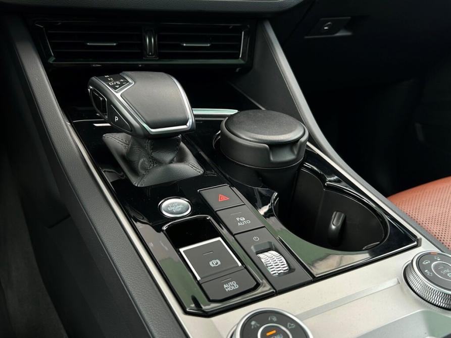 Volkswagen Touareg III Санкт-Петербург  - изображение 22