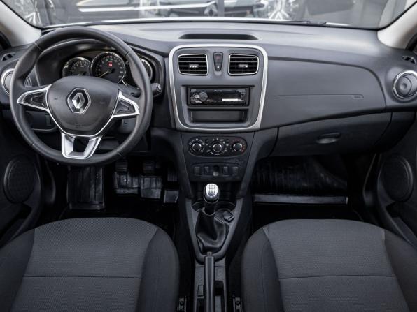 Renault Sandero II Рестайлинг с пробегом 2021 года, цена 1 436 000 рублей, 10000 км, хэтчбек, Автокод Объявления