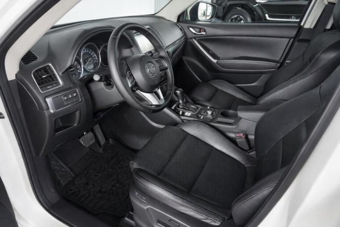 Mazda CX-5 I Рестайлинг с пробегом 2017 года, цена 2 080 000 рублей, 145049 км, внедорожник, Автокод Объявления