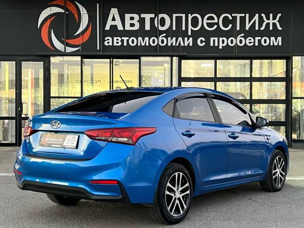Hyundai Solaris II с пробегом 2017 года, цена 1 179 000 рублей, 176747 км, седан, Автокод Объявления