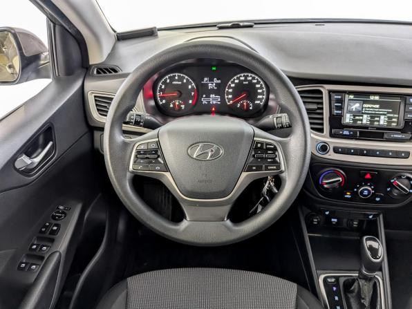 Hyundai Solaris II Рестайлинг с пробегом 2022 года, цена 1 535 000 рублей, 107838 км, седан, Автокод Объявления