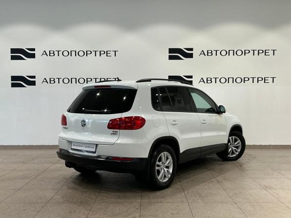 Volkswagen Tiguan I Рестайлинг с пробегом 2015 года, цена 1 009 000 рублей, 209081 км, внедорожник, Автокод Объявления